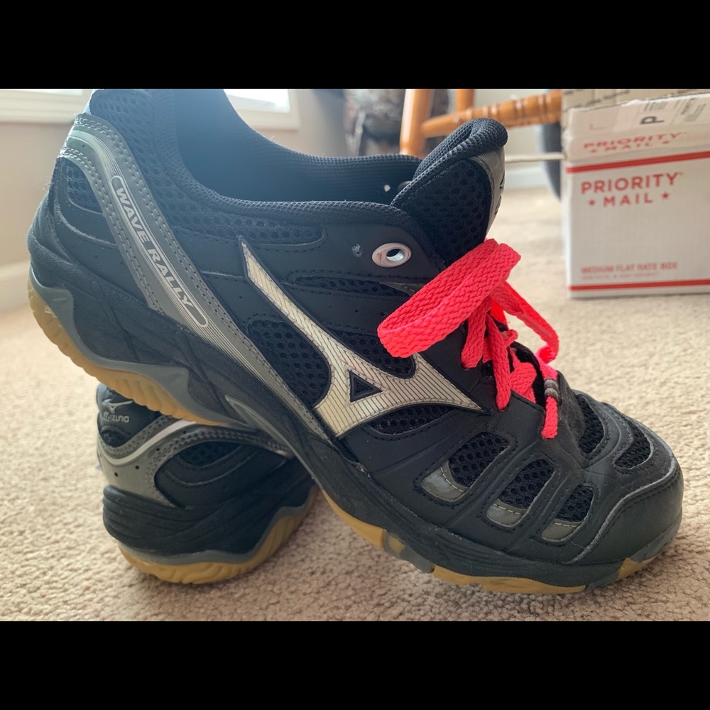 Mizuno Volleyball Shoes